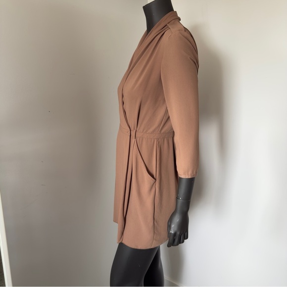 Wilfred Tan Wrap Dress | Long Sleeve Draped Mini Dress Size 4 | Aritzia Classic - Picture 3 of 11